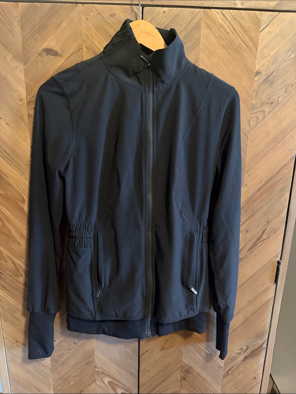Women’s lululemon sights seen lined jacket